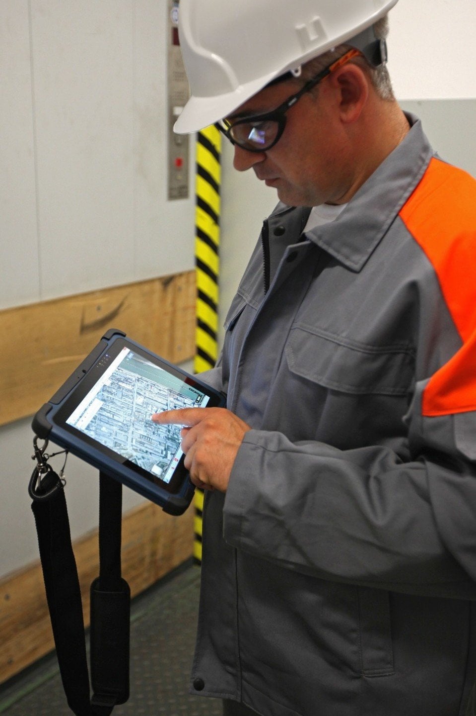 Intrinsically Safe Tablet Agile X Bartec Touch Screen