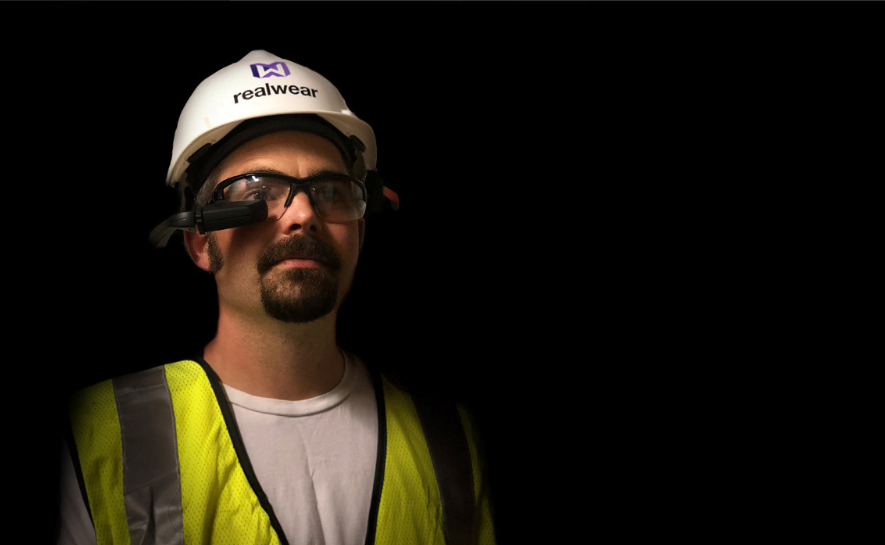 Intrinsically Safe Tablet Realwear HMT-1Z1 user wearing in helmet